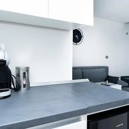 아파트 New Lovely Flat With Stunic View, Comfort Terrace,7001 *