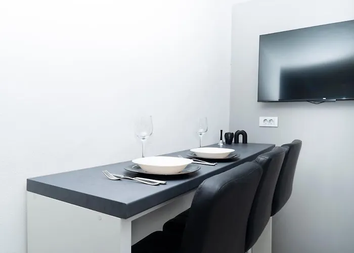 Apartman Peaceful Flat With Stunic View, Comfort Terrace,pet Welcome,7001