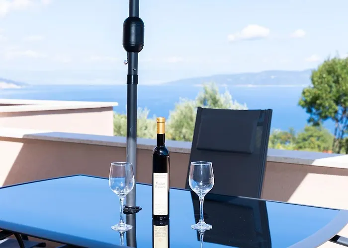Apartman Peaceful Flat With Stunic View, Comfort Terrace,pet Welcome,7001
