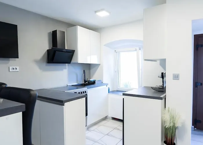 Apartman Peaceful Flat With Stunic View, Comfort Terrace,pet Welcome,7001